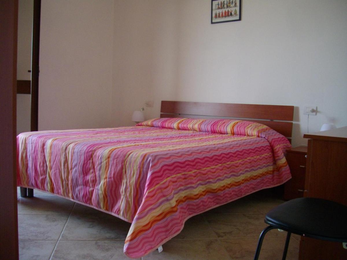 Appartamento Sofia - Nord Sardegna - Badesi Eksteriør billede